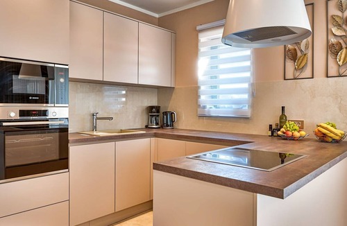 Brgod House | Villa Astrid 5 Sterne by Interhome