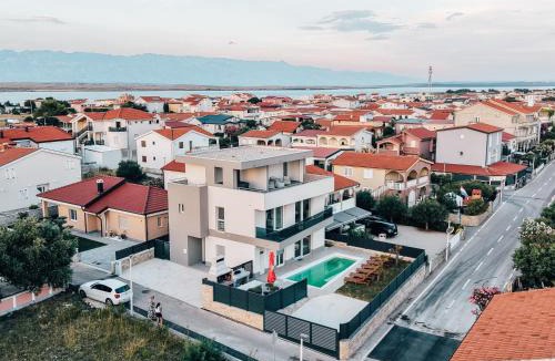 Vir Villa | Villa Aura Vir