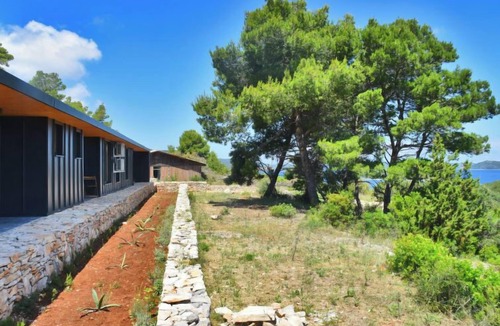 Dragove House | Villa Baraka by Interhome