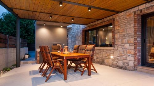 Kanfanar House | Villa Baraka by Villas Holiday