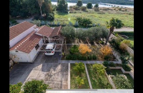 Trogir Villa | Villa Beachfront Trogir Pantana