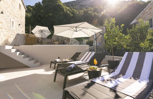 Podstrana Villa | Villa Bella Vista Heritage Oasis
