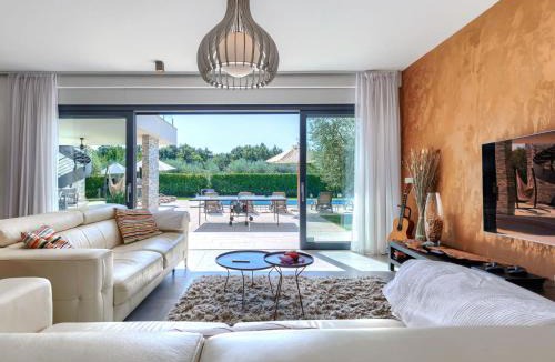 Novigrad Villa | Villa Bianca by Interhome