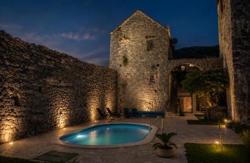 Zavala Villa | Villa Bilja Historic Stone Castle