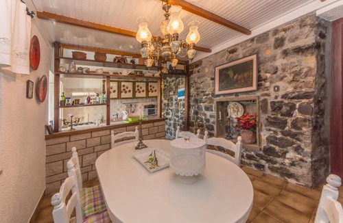 Zrnovnica Villa | Villa Blanka near Split, private pool