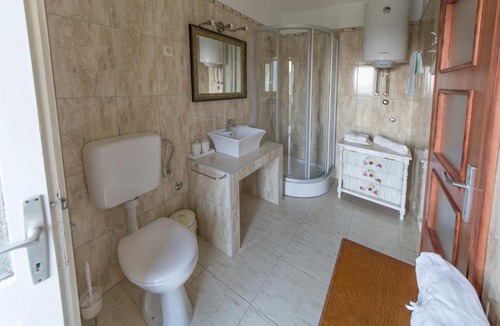 Zrnovnica Villa | Villa Blanka near Split, private pool