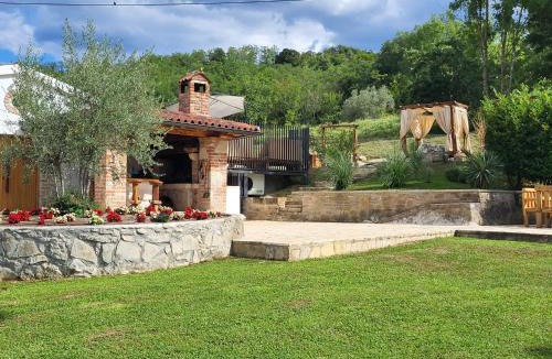 Zudetici Villa | Villa Blazeni Miroslav Bulesic in Central Istria for 8 people with private heated pool and sauna