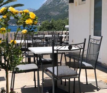 Gradac Apartment | Villa Bosac