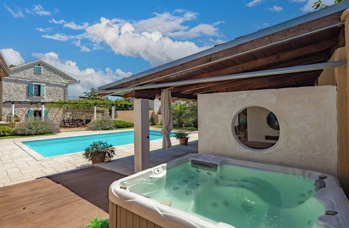 Sveti Filip i Jakov Villa | Villa Božini Dvori | Luxury Stone Villa with Pool & Tennis, Biograd na Moru, Croatia