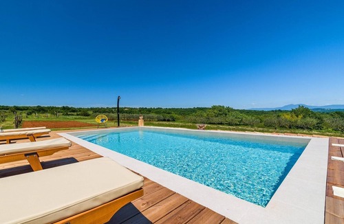 Prhati Villa | Villa Brajde - Your romantic hideaway in the heart of Istria