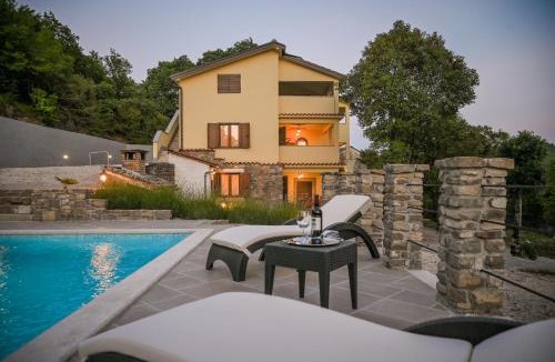 Krbune Villa | Villa Brbon - Serene Getaway