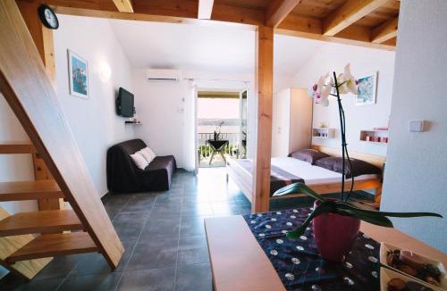 Duce House | Villa Brigita