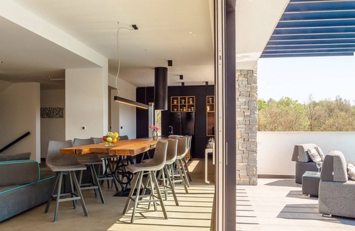 Garica Villa | Villa Ca Veia nearby Vrbnik – Crovillas GmbH