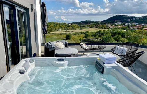 Labin House | Villa Carbon Residence