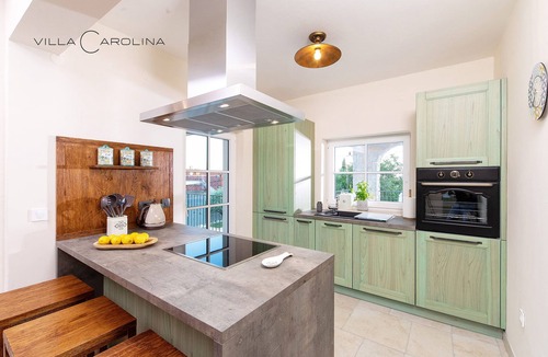 Izola Villa | Villa Carolina – Grand Privé Apartment