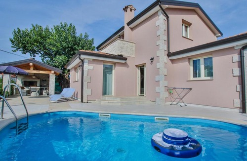 Kosinozici Villa | Villa Contessa