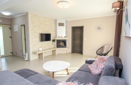 Kosinozici Villa | Villa Contessa