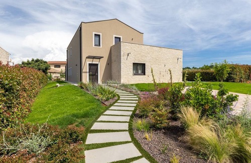 Kadumi Villa | Villa Danelon Aromatica - New in 2026