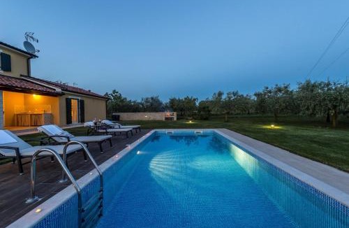 Kadumi Villa | Villa Danelon