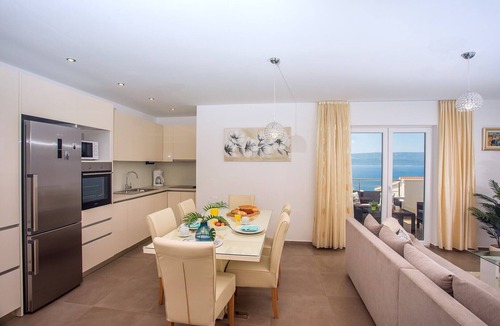 Stanici Villa | Villa Dasianda - only 90 m from the beach, private 30msq heated pool