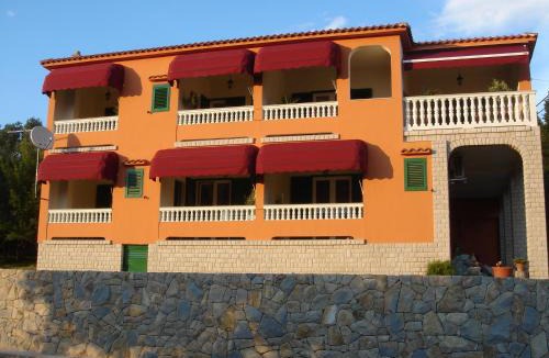 Banjol Apartment | Villa Delina