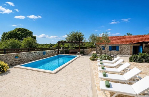 Krusevo Villa | Villa Didini Dvori - One Bedroom Villa, Sleeps 2