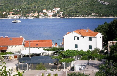 Stikovica Apartment | Villa Doris - 1 bedroom Apartment, 3 adults, ground floor