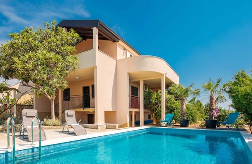 Seget Villa | Villa Dovi - Three Bedroom Villa, Sleeps 8