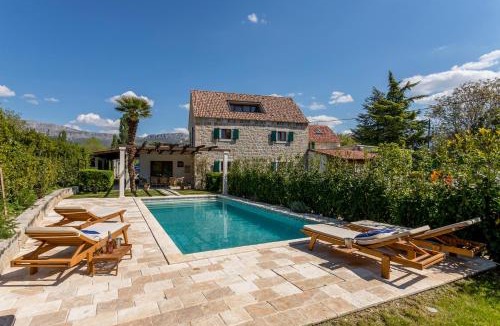 Solin Villa | Villa Draga Paradise pool villa in Split