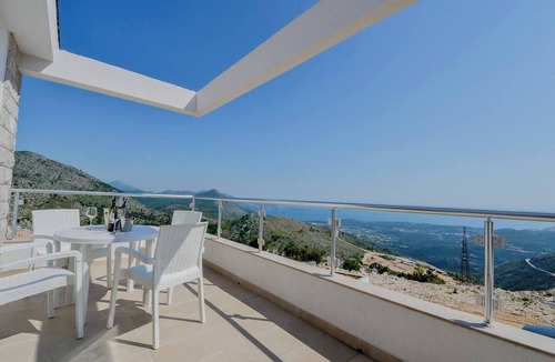Ravno Villa | Villa Dubrovnik Heights – Private pool and jacuzzi with sea view