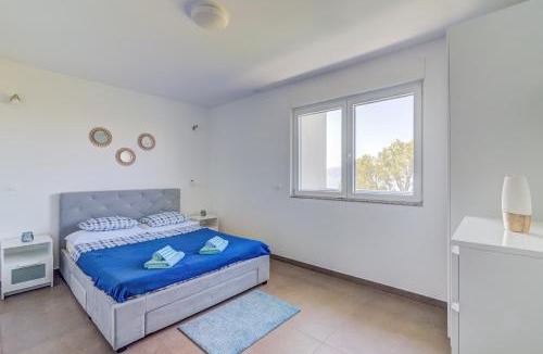 Novi Vinodolski Apartment | Villa ELEA