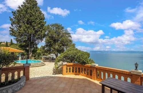 Lovran House | Villa Erzzi