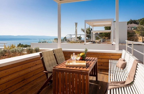 Marusici Villa | Villa Etesia - Three Bedroom Villa, Sleeps 6