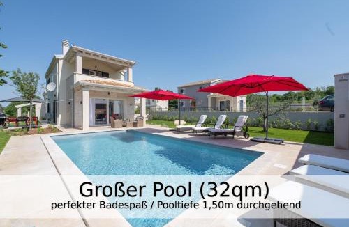 Tinjan Villa | Villa Falco für Familien, bis 6 Personen, 3 Schlafzimmer mit Bad en Suite, Pool mit Loungebereich, Grillterrasse, schnellem Wlan, 2 Parkplätze,