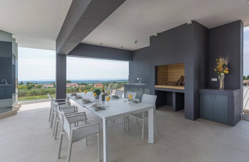 Kastelir Villa | Villa Gabrijela by Istrabook