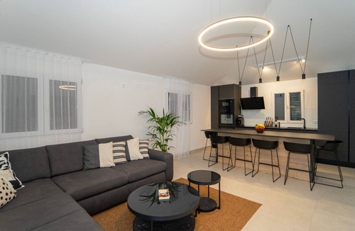 Blato Villa | Villa Gardenal by Villas Guide