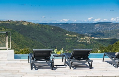 Kircija Villa | Villa Grazia with heated pool