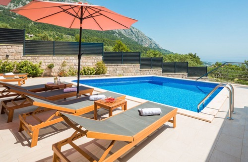Veliko Brdo Villa | Villa Harmony Makarska, -** LAST MINUTE DEAL** MAY-JUNE