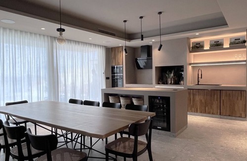 Orasac House | Villa in peaceful setting with a sea view great for friends and family