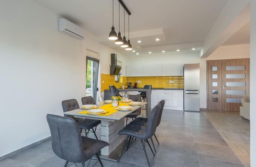 Turanj Villa | Villa in Turanj with Stunning Sea Views