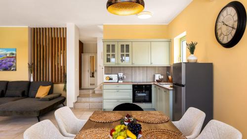 Vrbnik Villa | Villa Isla Blue 1 pool&welness Krk by Villas Guide