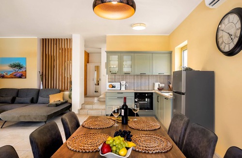 Vrbnik Villa | Villa Isla Blue 2 pool&welness Krk by Villas Guide