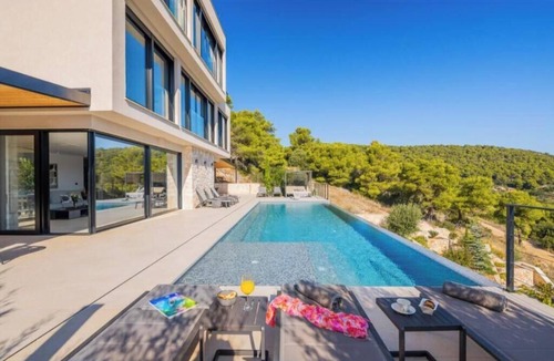 Cove Rogacic House | Villa Issa
