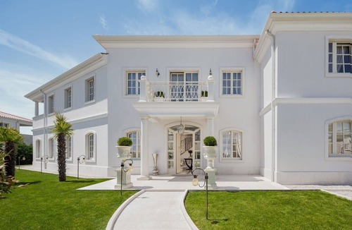 Vabriga Villa | Villa Ivana – Luxury villa for up to 8 guests with heated private pool in peaceful surroundings.