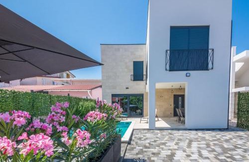 Vir House | Villa Ivi