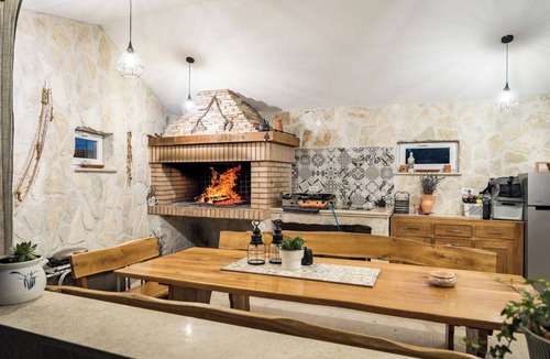 Peruski House | Villa Javor by Interhome