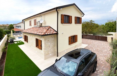Rasopasno Villa | Villa Julija with heated swimming pool