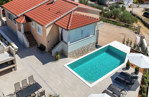 Bilice House | Villa Kala Entire Villa with Private Pool (V12543-K1) - Bilice