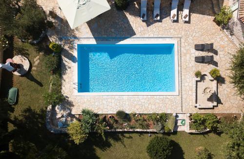 Jehnici Villa | Villa Karim near Poreč with large garden & 50 m2 private pool