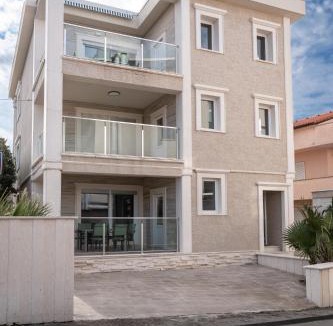 Zrce Apartment | Villa Keko central luxury apartments